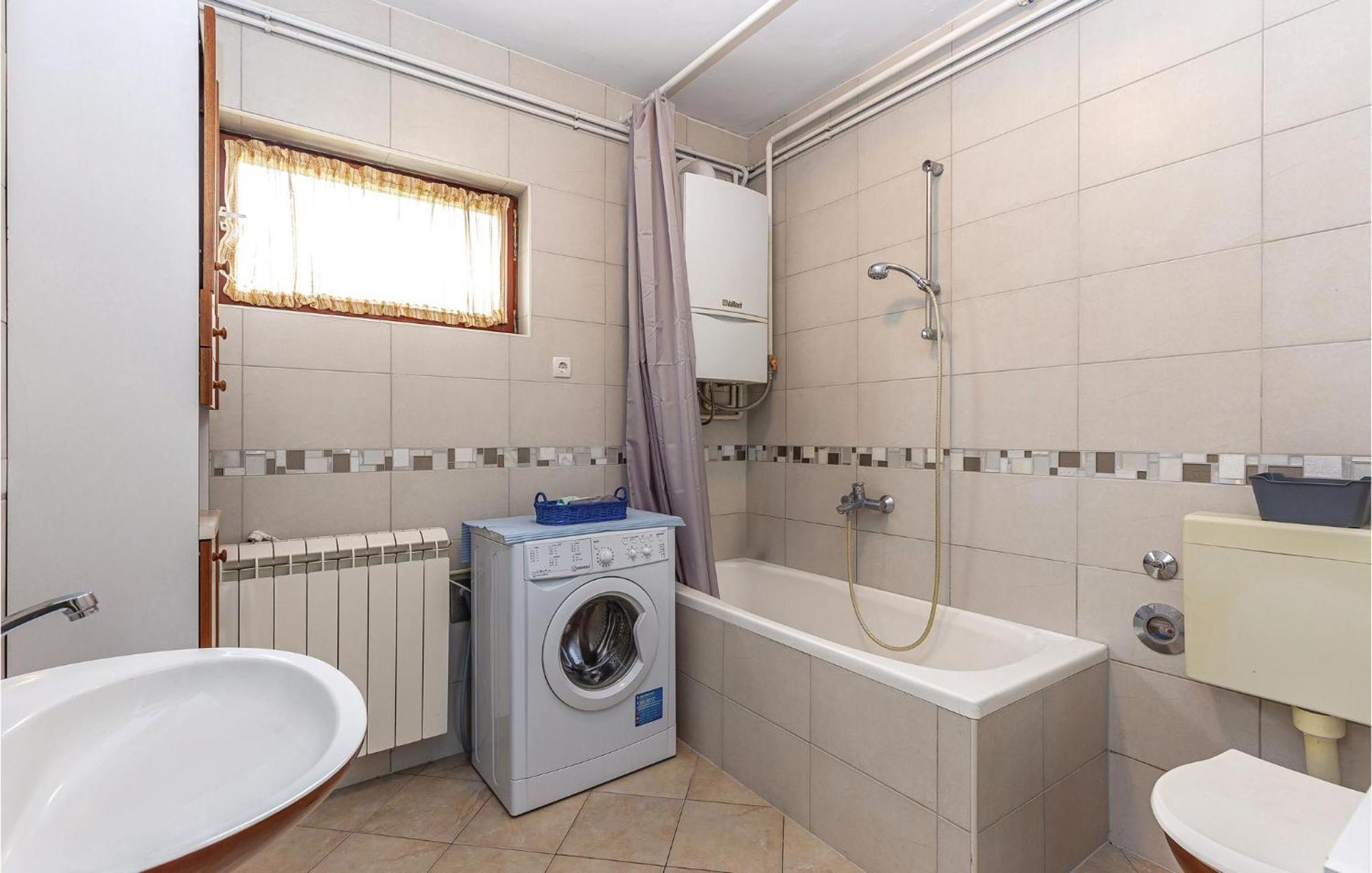 Amazing Apartment In Rijeka With Wifi Exterior photo